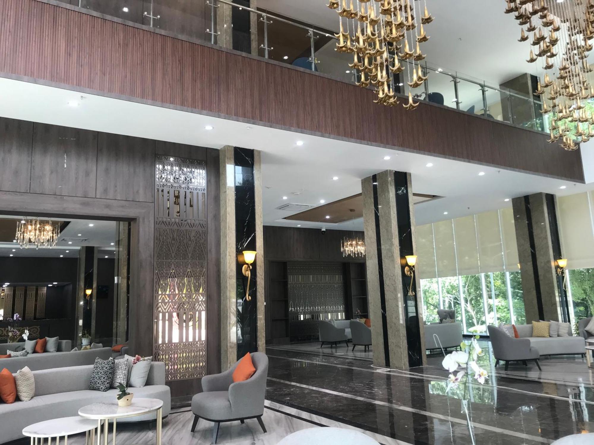Labersa Hotel & Convention Center Samosir Sinapuran Extérieur photo